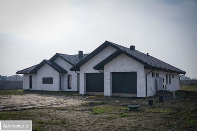 dom wolnostojący, 4 pokoje Kłodawa, ul. Przedecka. Zdjęcie 1