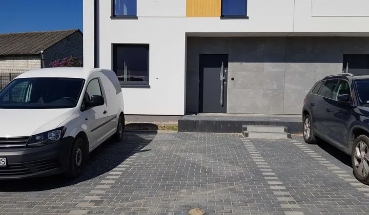 bliźniak, 4 pokoje Słomin