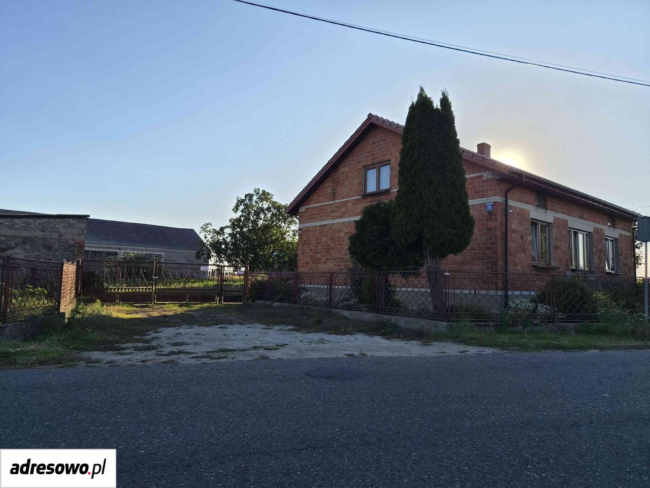 dom wolnostojący, 4 pokoje Kaźmierków. Zdjęcie 9
