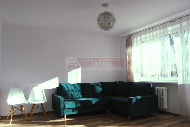 Mieszkanie 3-pokojowe Chrzanów, ul. Broniewskiego. Zdjęcie 1