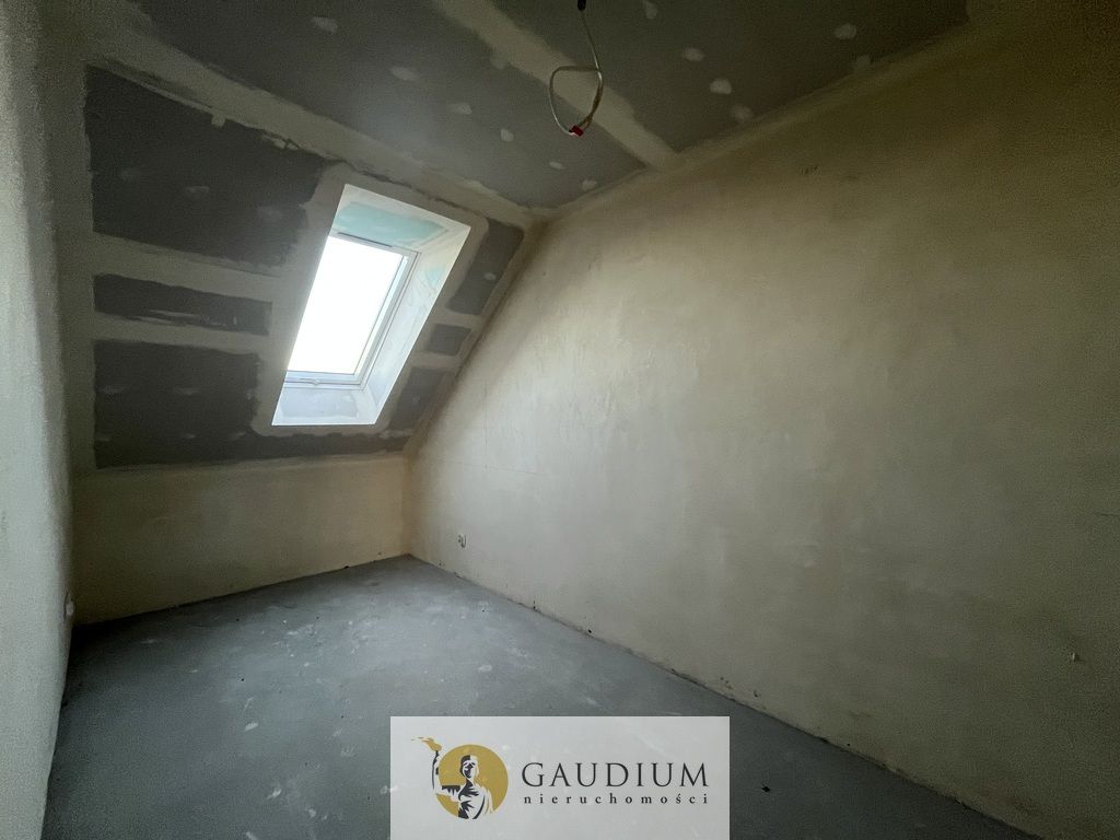 bliźniak, 4 pokoje Nicponia. Zdjęcie 13