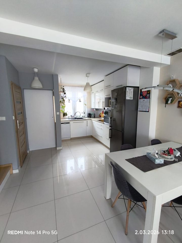 bliźniak, 3 pokoje Nowy Tuchom, ul. Wspólna. Zdjęcie 3