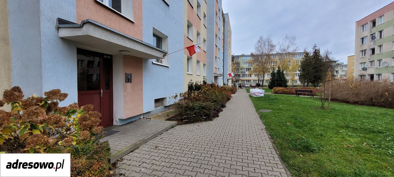 Mieszkanie 3-pokojowe Olsztyn Pojezierze, ul. Kołobrzeska. Zdjęcie 1