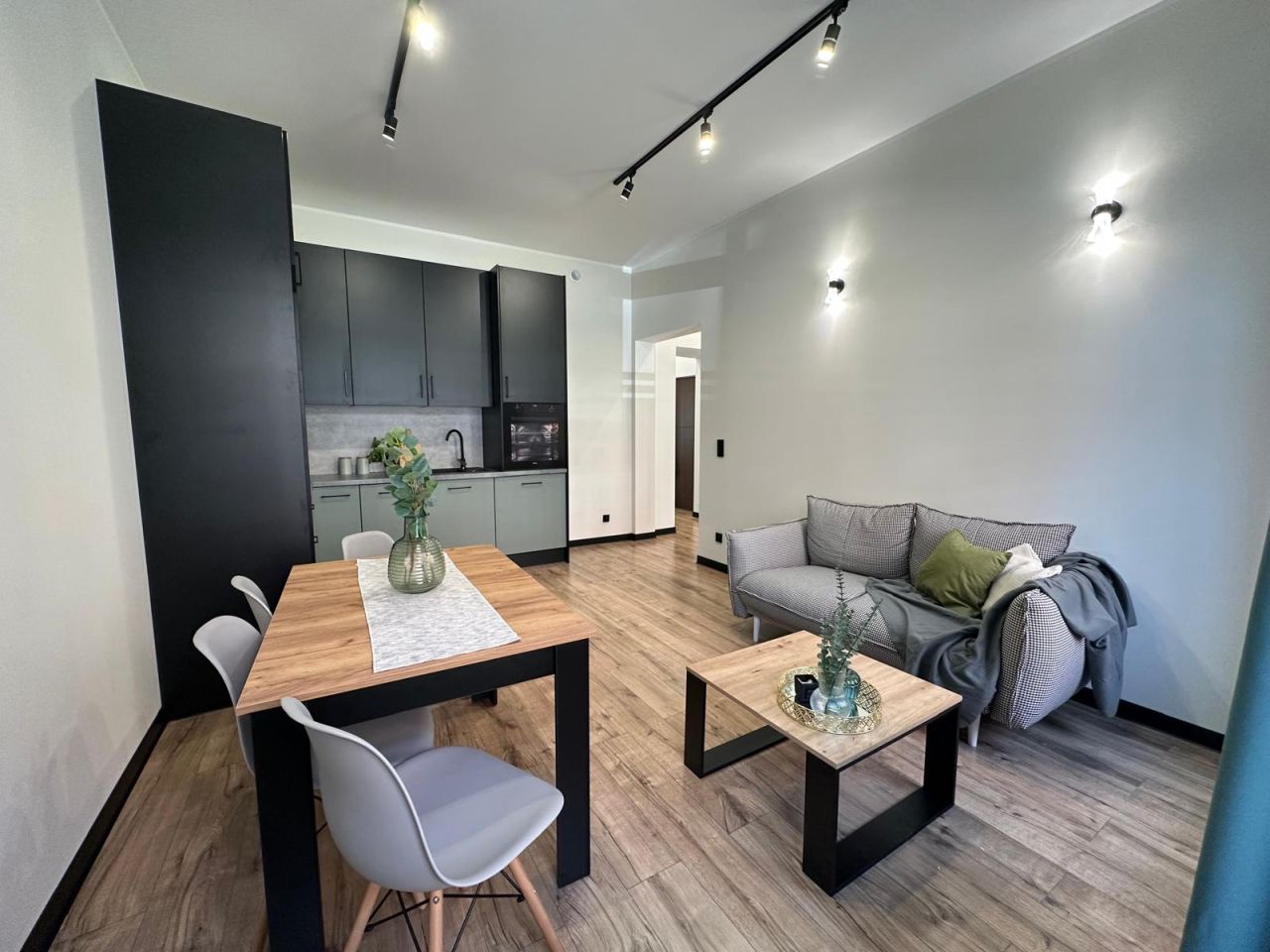 Mieszkanie 3-pokojowe Bytom Śródmieście, ul. Orląt Lwowskich. Zdjęcie 3