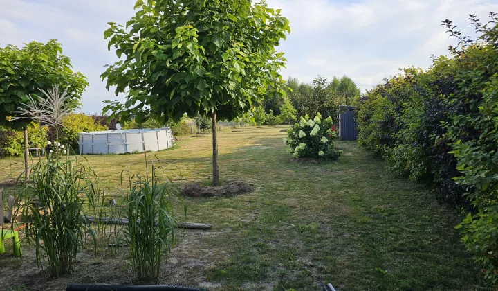 Działka budowlana Szadek