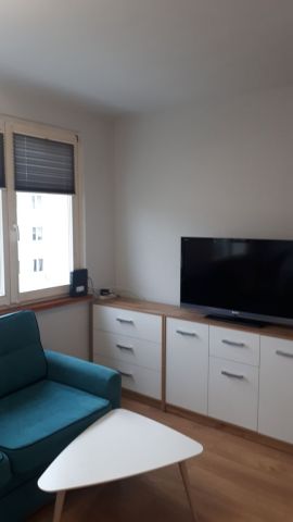 Mieszkanie 1-pokojowe Jelenia Góra, ul. Ludomira Różyckiego. Zdjęcie 1