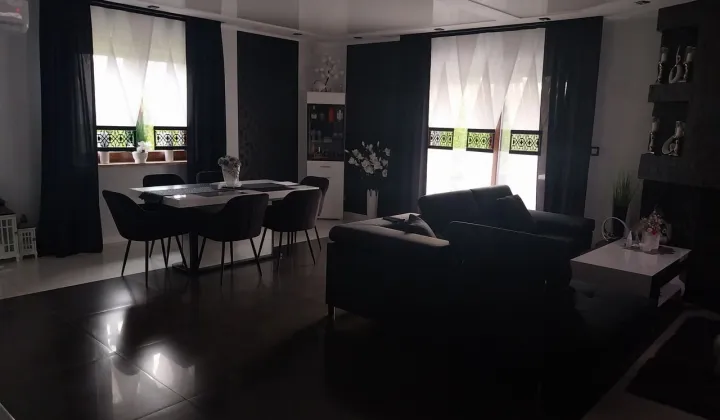 dom wolnostojący, 4 pokoje Brzezie k. Sulechowa