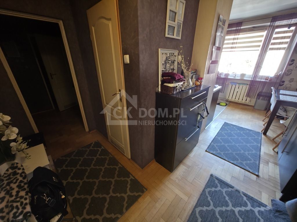 Mieszkanie 3-pokojowe Kielce, ul. Jana Kochanowskiego. Zdjęcie 4