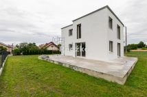 dom wolnostojący, 6 pokoi Sicienko, ul. Ogrodowa