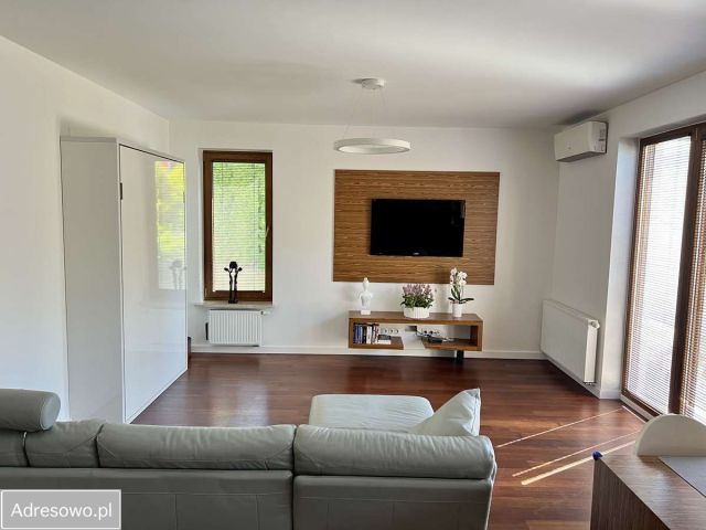 Mieszkanie 3-pokojowe Warszawa Wesoła, ul. Podleśna. Zdjęcie 1
