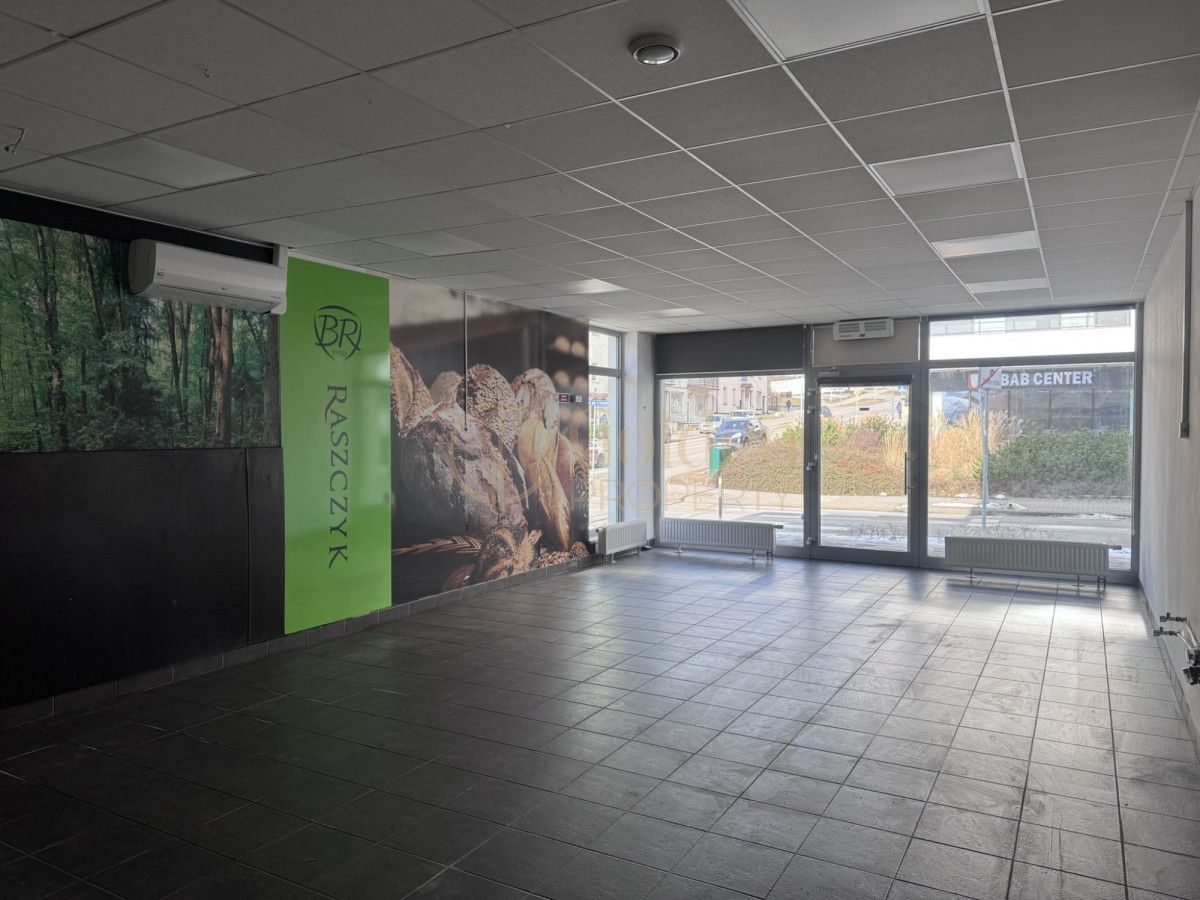 Lokal Gdynia Obłuże, ul. gen. Stanisława Karpińskiego. Zdjęcie 10