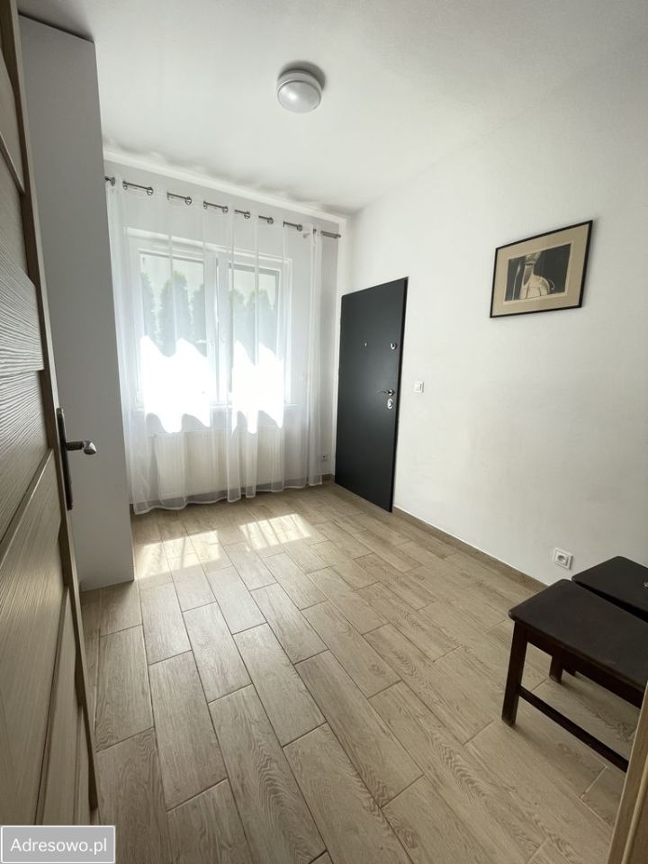 Mieszkanie 2-pokojowe Warszawa Gocławek, ul. Dubieńska. Zdjęcie 2