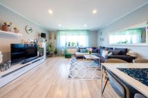 Mieszkanie 4-pokojowe Środa Śląska