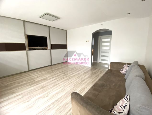 Mieszkanie 3-pokojowe Pszczyna, ul. W. Jagiełły. Zdjęcie 2