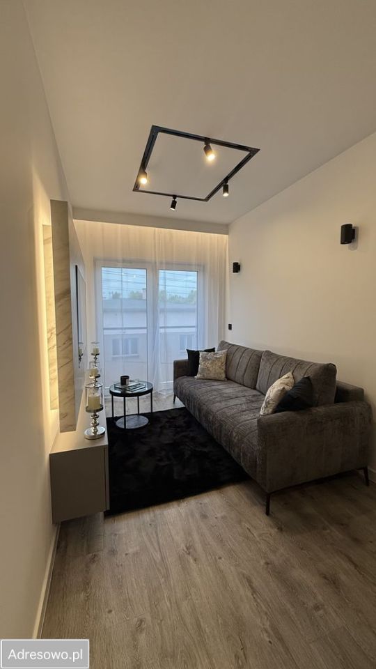 Mieszkanie 2-pokojowe Katowice Brynów, ul. ks. Jana Dzierżonia. Zdjęcie 1