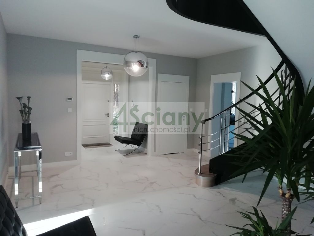 dom wolnostojący, 7 pokoi Jazgarzewszczyzna. Zdjęcie 12