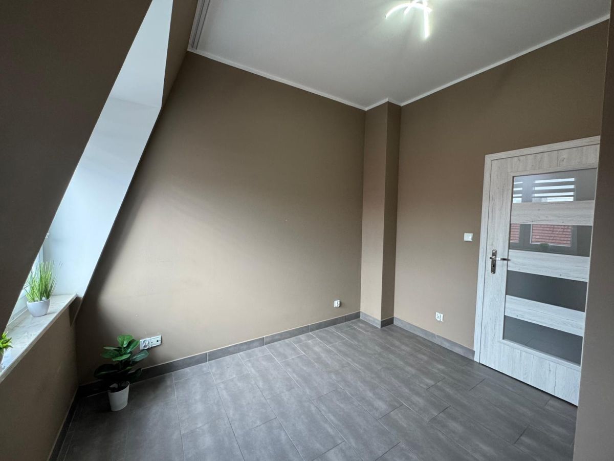 Mieszkanie 3-pokojowe Żerniki Wrocławskie, ul. Kolejowa. Zdjęcie 21