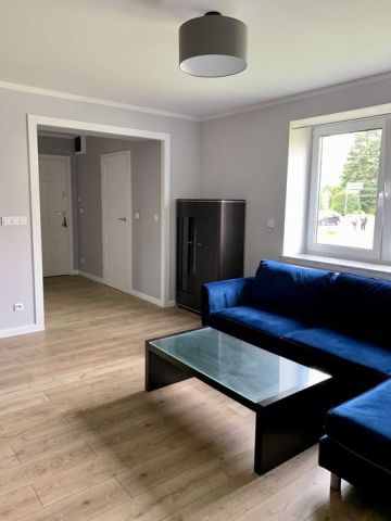 Mieszkanie 3-pokojowe Ozimek, ul. Częstochowska. Zdjęcie 1