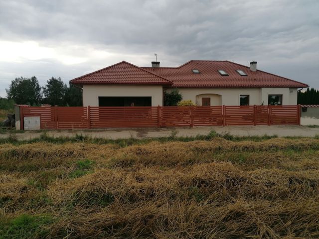 dom wolnostojący Branno. Zdjęcie 1