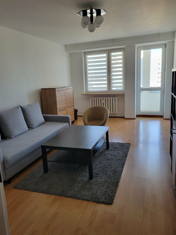 Mieszkanie 1-pokojowe Warszawa Gocław, ul. Floriana Znanieckiego. Zdjęcie 1