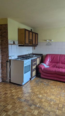 dom wolnostojący, 5 pokoi Stara Iwiczna. Zdjęcie 4