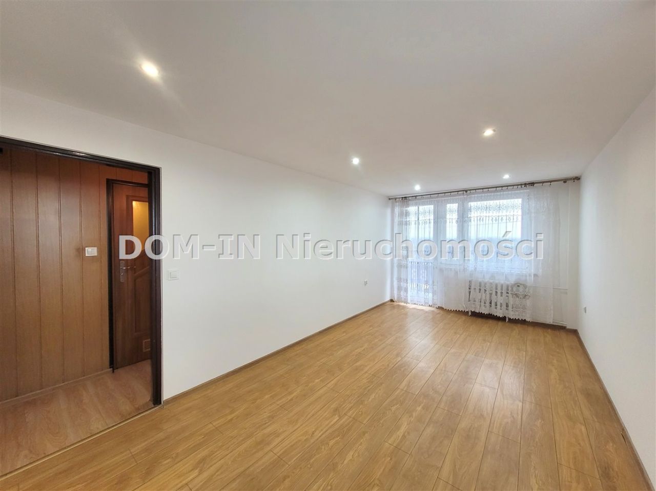 Mieszkanie 2-pokojowe Jastrzębie-Zdrój, ul. Kaszubska. Zdjęcie 2