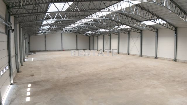 Hala/magazyn Tuszów Narodowy. Zdjęcie 9