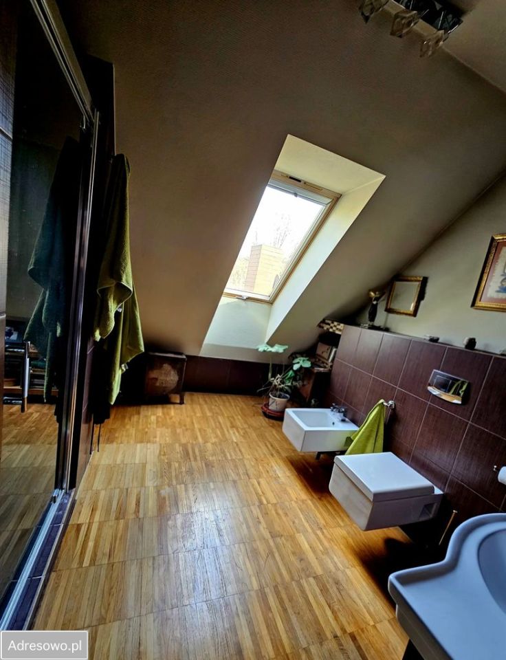 dom szeregowy, 5 pokoi Legnica. Zdjęcie 8