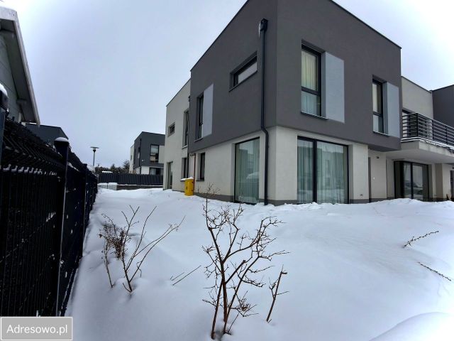 dom szeregowy, 4 pokoje Dąbrowa. Zdjęcie 1