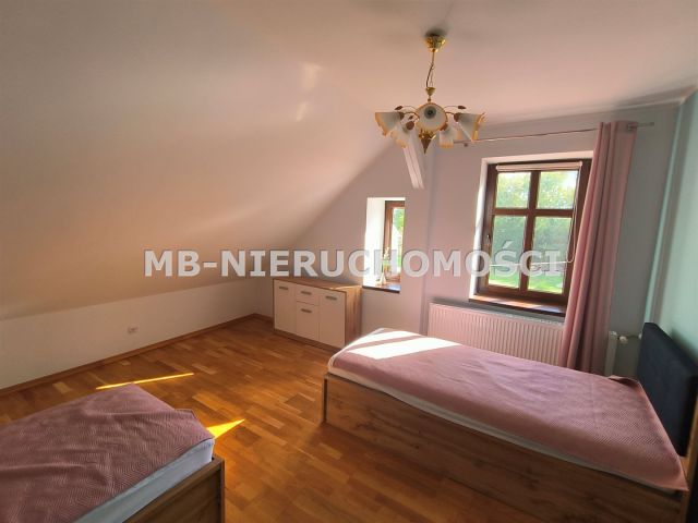 dom wolnostojący, 5 pokoi Trelkowo. Zdjęcie 13