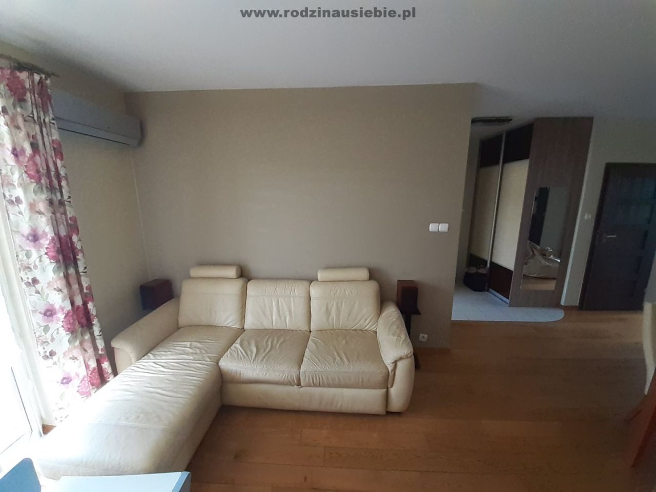 Mieszkanie 3-pokojowe Kraków Podgórze, ul. Myśliwska. Zdjęcie 3