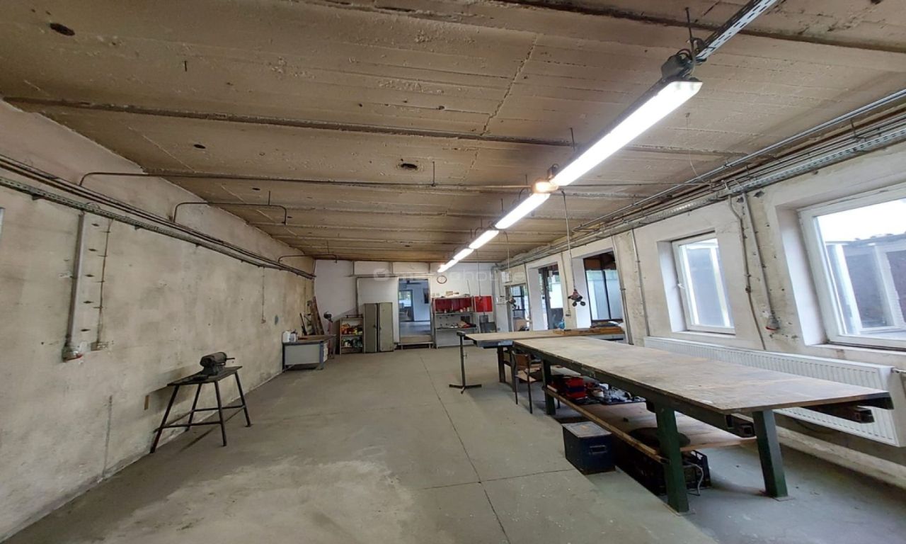 Hala/magazyn Marki, ul. Wesoła. Zdjęcie 4