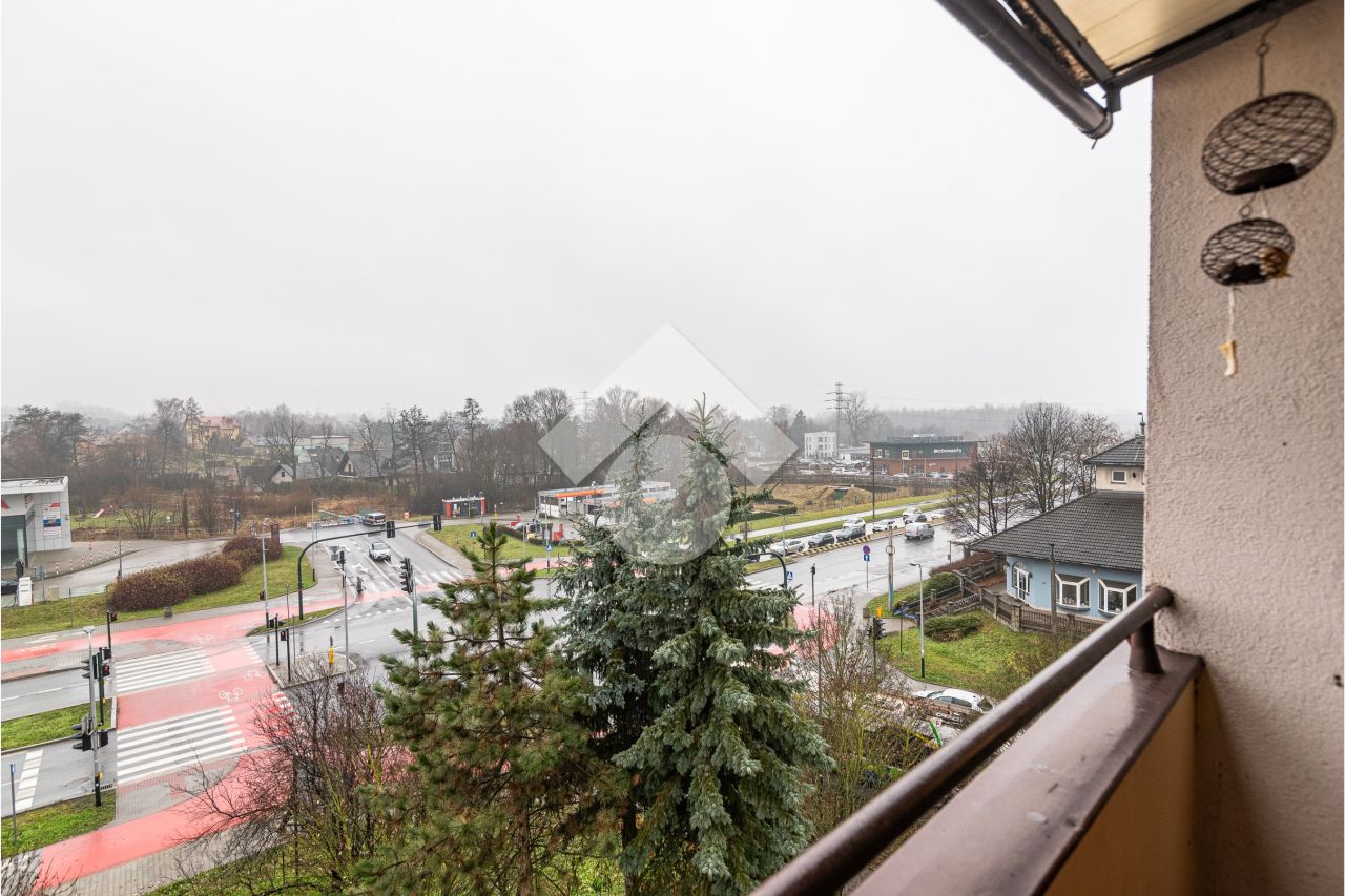 Mieszkanie 3-pokojowe Kraków Kurdwanów, ul. Stanisława Stojałowskiego. Zdjęcie 12