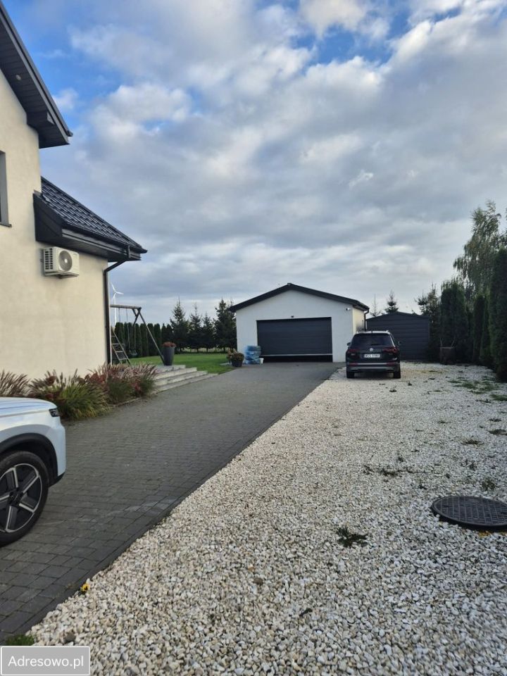 dom wolnostojący, 4 pokoje Sierakówek. Zdjęcie 8