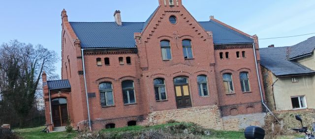 dom wolnostojący, 13 pokoi Pomorzowice. Zdjęcie 1