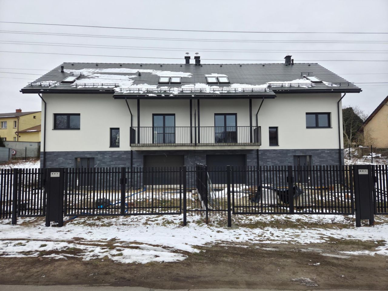 bliźniak, 6 pokoi Sierakowice, ul. Wiejska. Zdjęcie 1