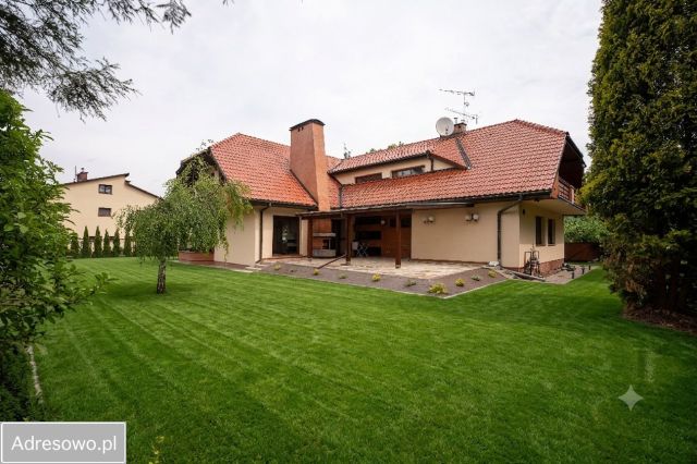 dom wolnostojący, 7 pokoi Nowy Sącz, ul. gen. Wieniawy-Długoszowskiego. Zdjęcie 1