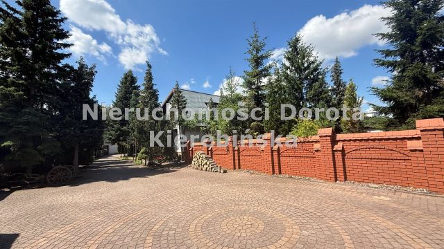 dom wolnostojący, 6 pokoi Tomaszów Mazowiecki, ul. Piękna. Zdjęcie 35