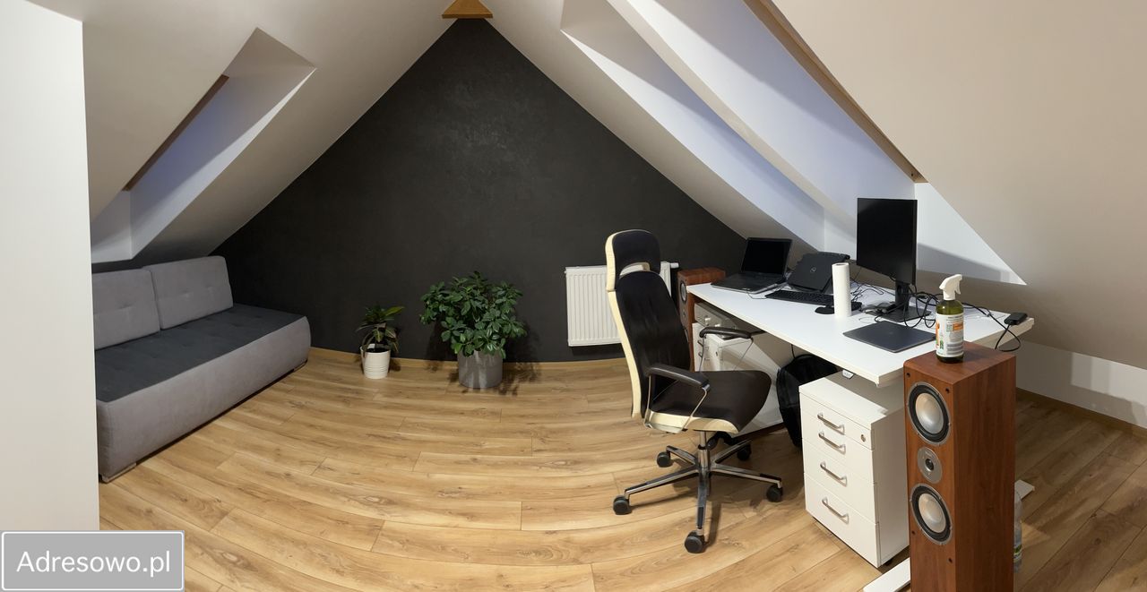 dom szeregowy, 4 pokoje Rączna. Zdjęcie 12