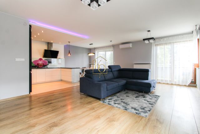 Mieszkanie 3-pokojowe Wrocław Ołtaszyn, ul. Bursztynowa. Zdjęcie 1