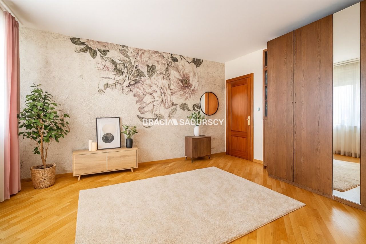 Mieszkanie 4-pokojowe Kraków Dębniki, ul. Kobierzyńska. Zdjęcie 5