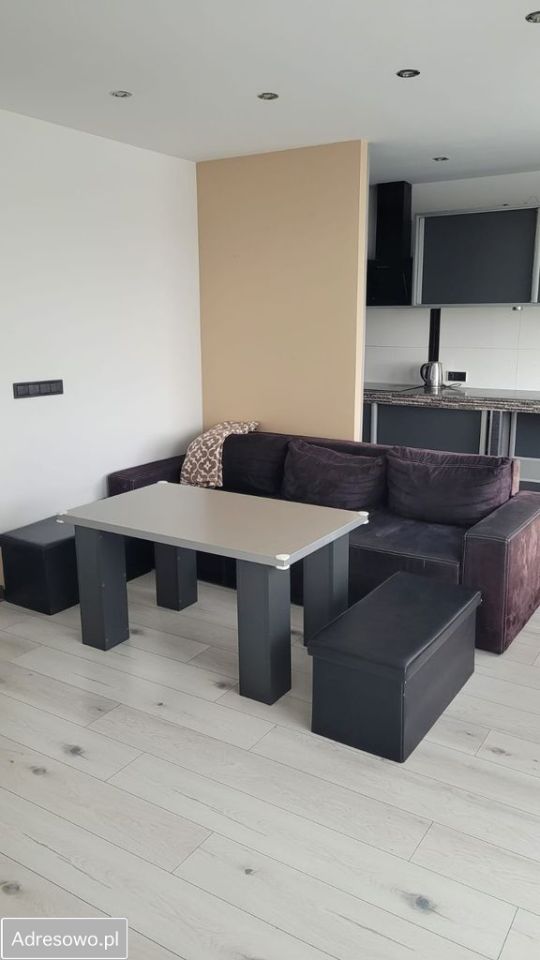 Mieszkanie 3-pokojowe Żory. Zdjęcie 7