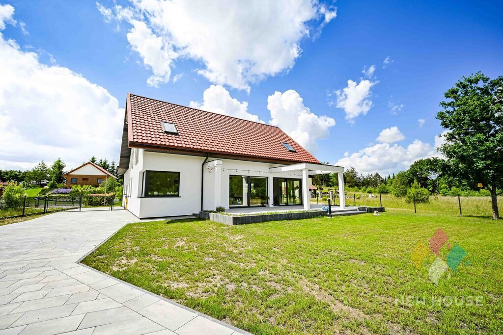 dom wolnostojący, 5 pokoi Sząbruk, ul. Różana. Zdjęcie 3