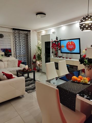 Mieszkanie 3-pokojowe Olsztyn Jaroty, ul. Jana Boenigka. Zdjęcie 1