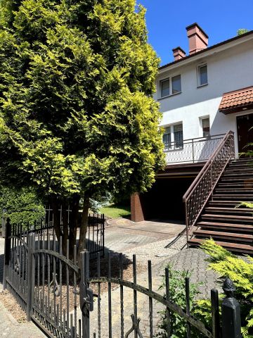 dom szeregowy, 5 pokoi Słupsk, ul. Juliusza Słowackiego. Zdjęcie 1