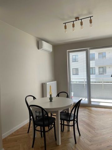 Mieszkanie 3-pokojowe Ząbki, ul. Skrajna. Zdjęcie 1