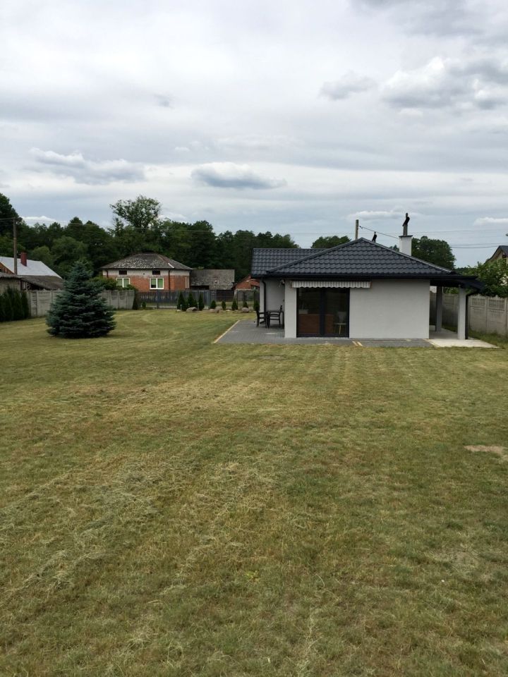 dom wolnostojący, 3 pokoje Baranów. Zdjęcie 2