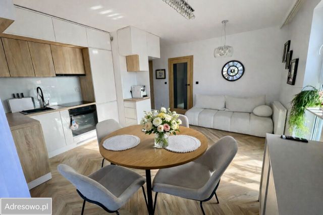 Mieszkanie 3-pokojowe Gdańsk Ujeścisko, ul. Wielkopolska. Zdjęcie 1