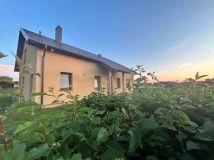 dom wolnostojący, 5 pokoi Białogarda. Zdjęcie 1