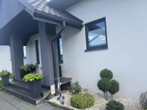 dom wolnostojący, 7 pokoi Nowy Sącz Zawada, ul. Starodworska